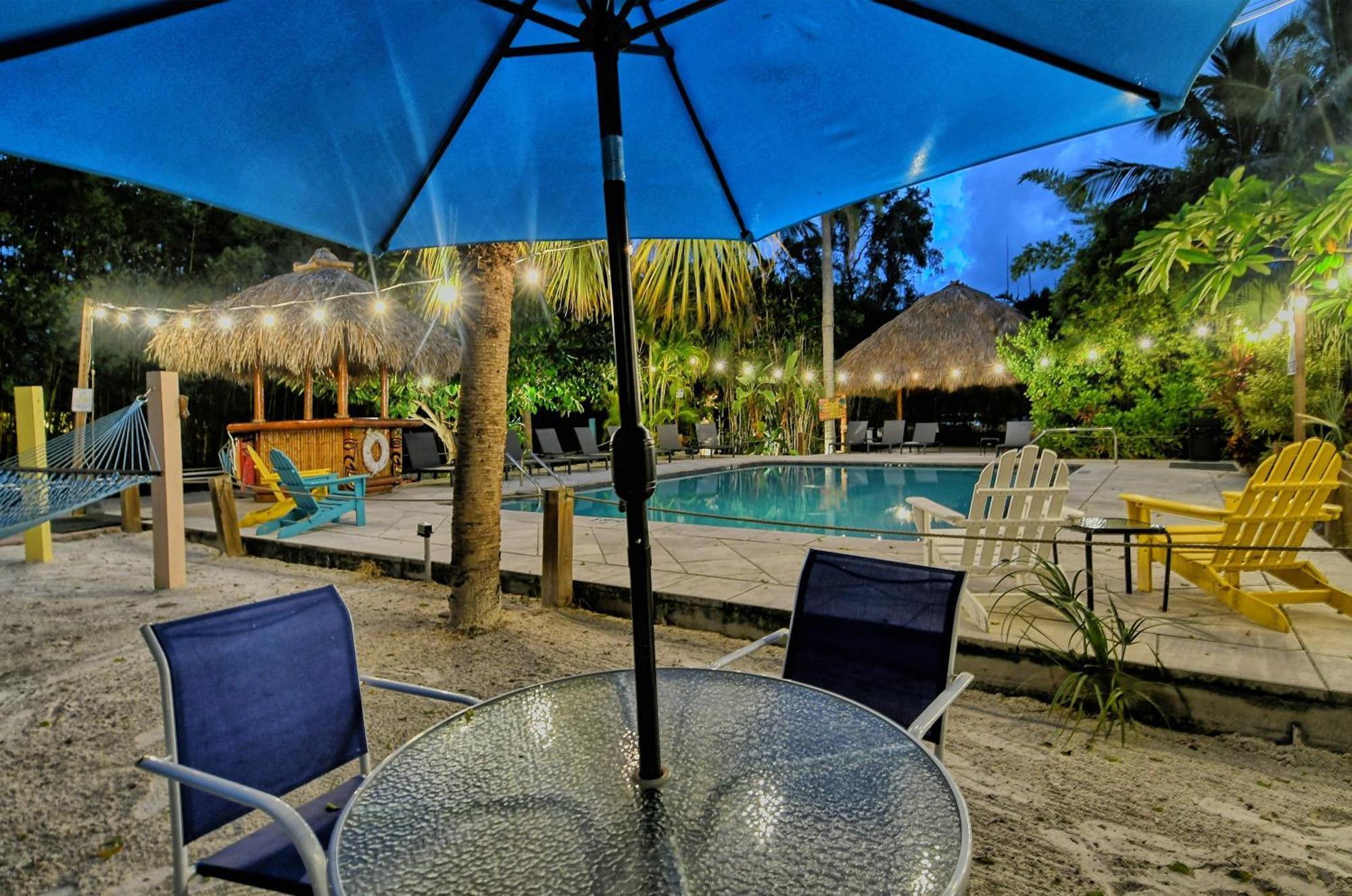 Siesta Key Palms Resort Point O'Rocks エクステリア 写真