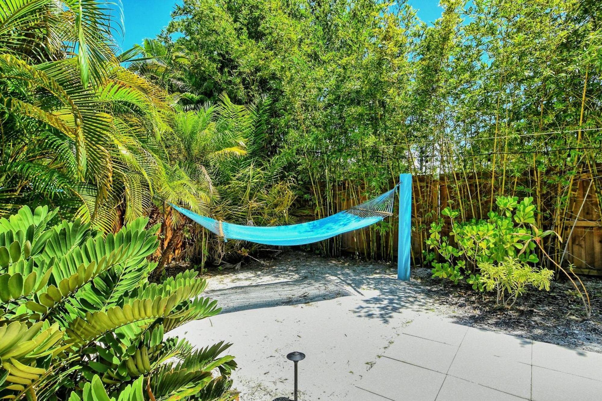 Siesta Key Palms Resort Point O'Rocks エクステリア 写真